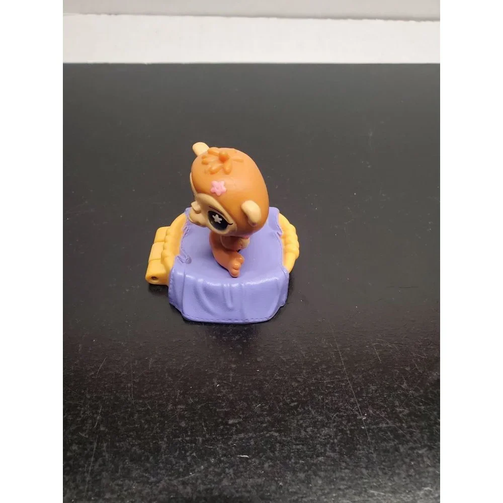 Brown Monkey Littlest Pet Shop‎ with attached base
